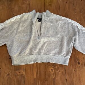 Forever‎ 21 Gray Lace-Trimmed Sweatshirt